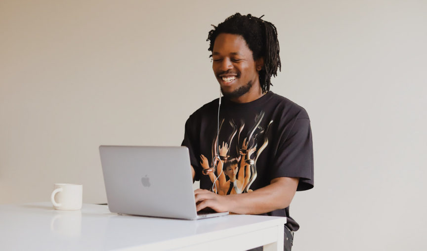 Online Performance Review Systems: 5 Ways It Exceeds Paper-Based Systems